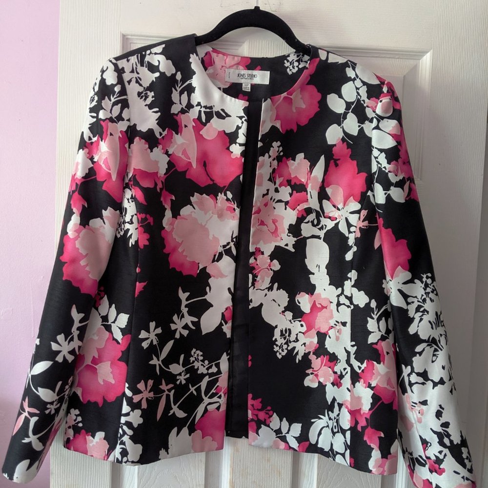 Ladies Jones Studio Floral Lined Jacket size 16P
